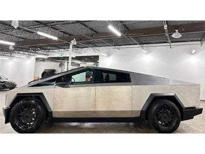 2024 Tesla Cybertruck Foundation