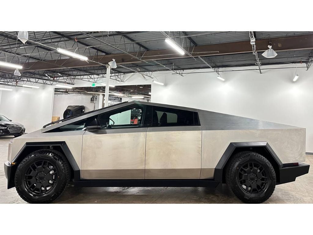2024 Tesla Cybertruck Foundation