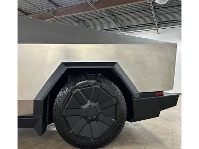 2025 Tesla Cybertruck Cyberbeast