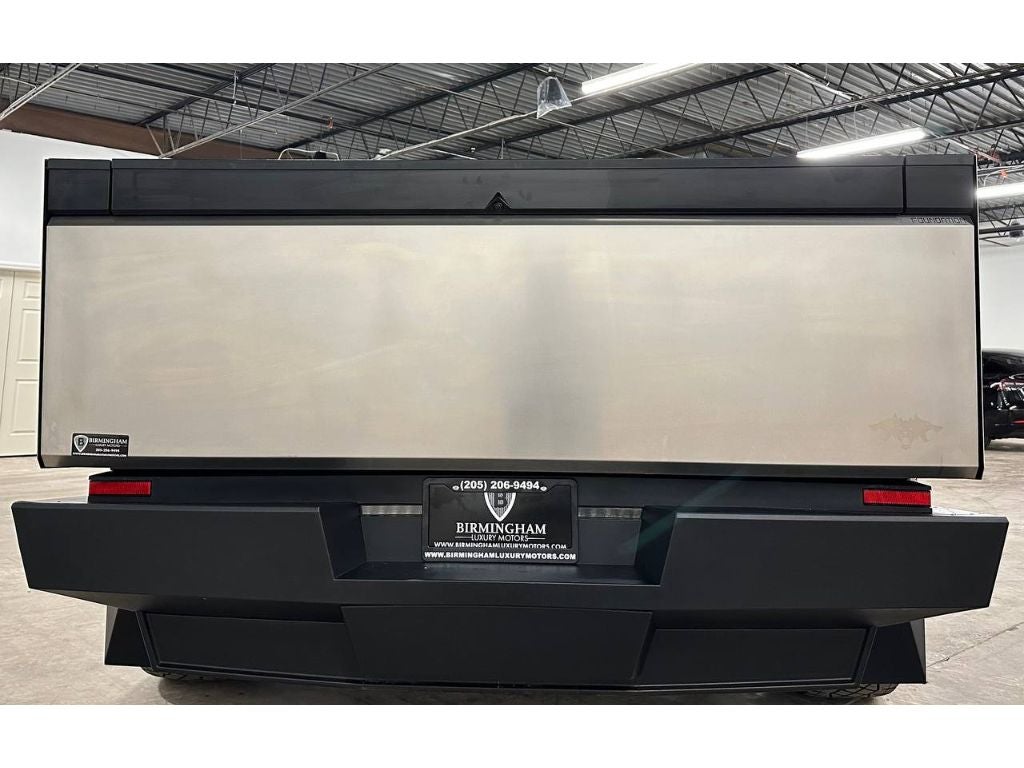 2024 Tesla Cybertruck Cyberbeast