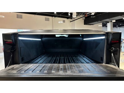 2024 Tesla Cybertruck Cyberbeast