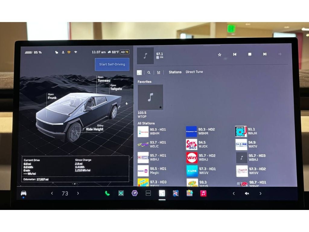 2024 Tesla Cybertruck Cyberbeast