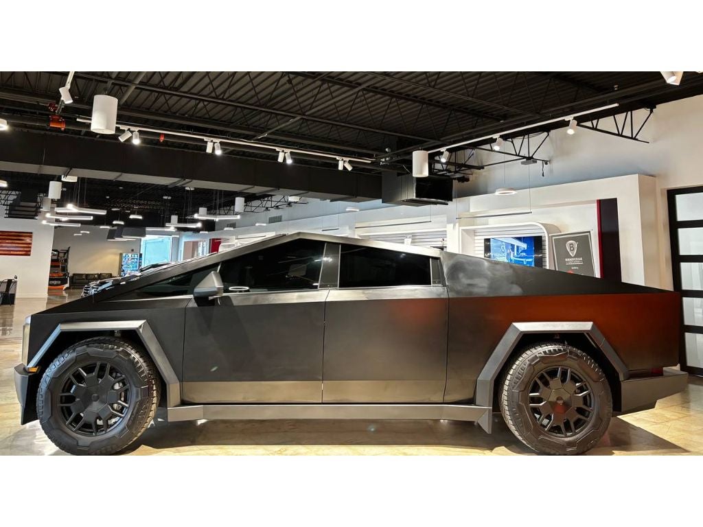 2024 Tesla Cybertruck Cyberbeast