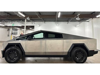 2024 Tesla Cybertruck Cyberbeast