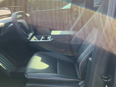 2025 Tesla Cybertruck Cyberbeast