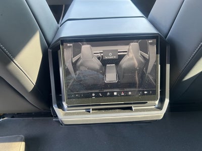 2025 Tesla Cybertruck Cyberbeast