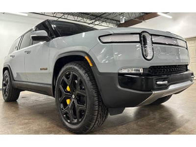 2023 Rivian R1S Adventure DUAL-Motor