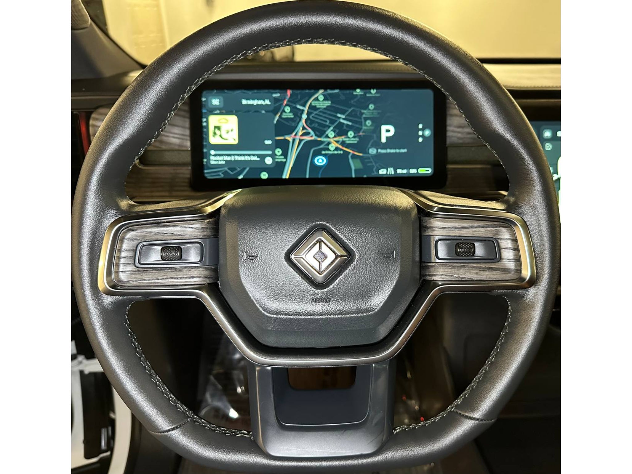 2026 Rivian R1S PREFORMANCE DUAL LARGE Adventure