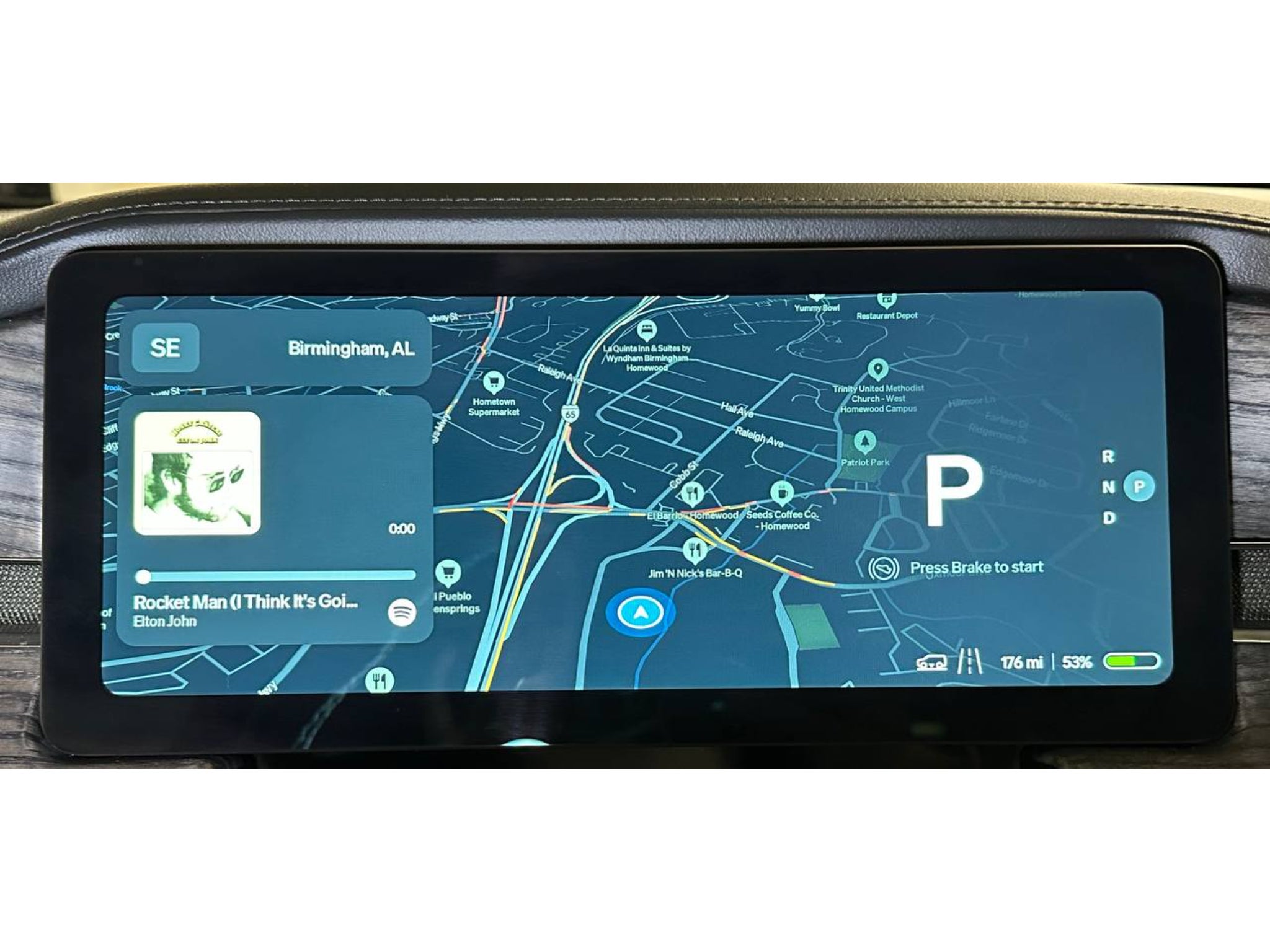 2026 Rivian R1S PREFORMANCE DUAL LARGE Adventure