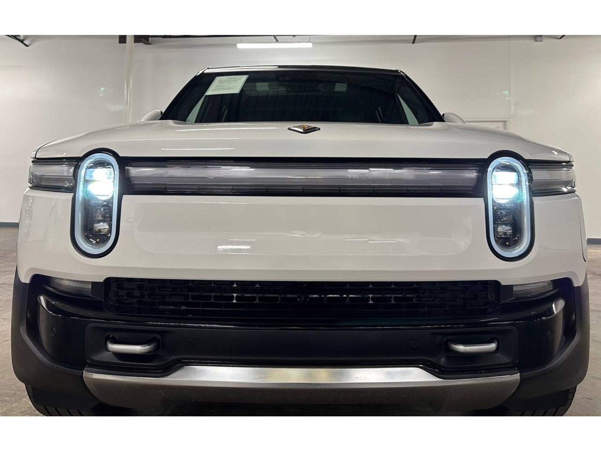 2026 Rivian R1S PREFORMANCE DUAL LARGE Adventure