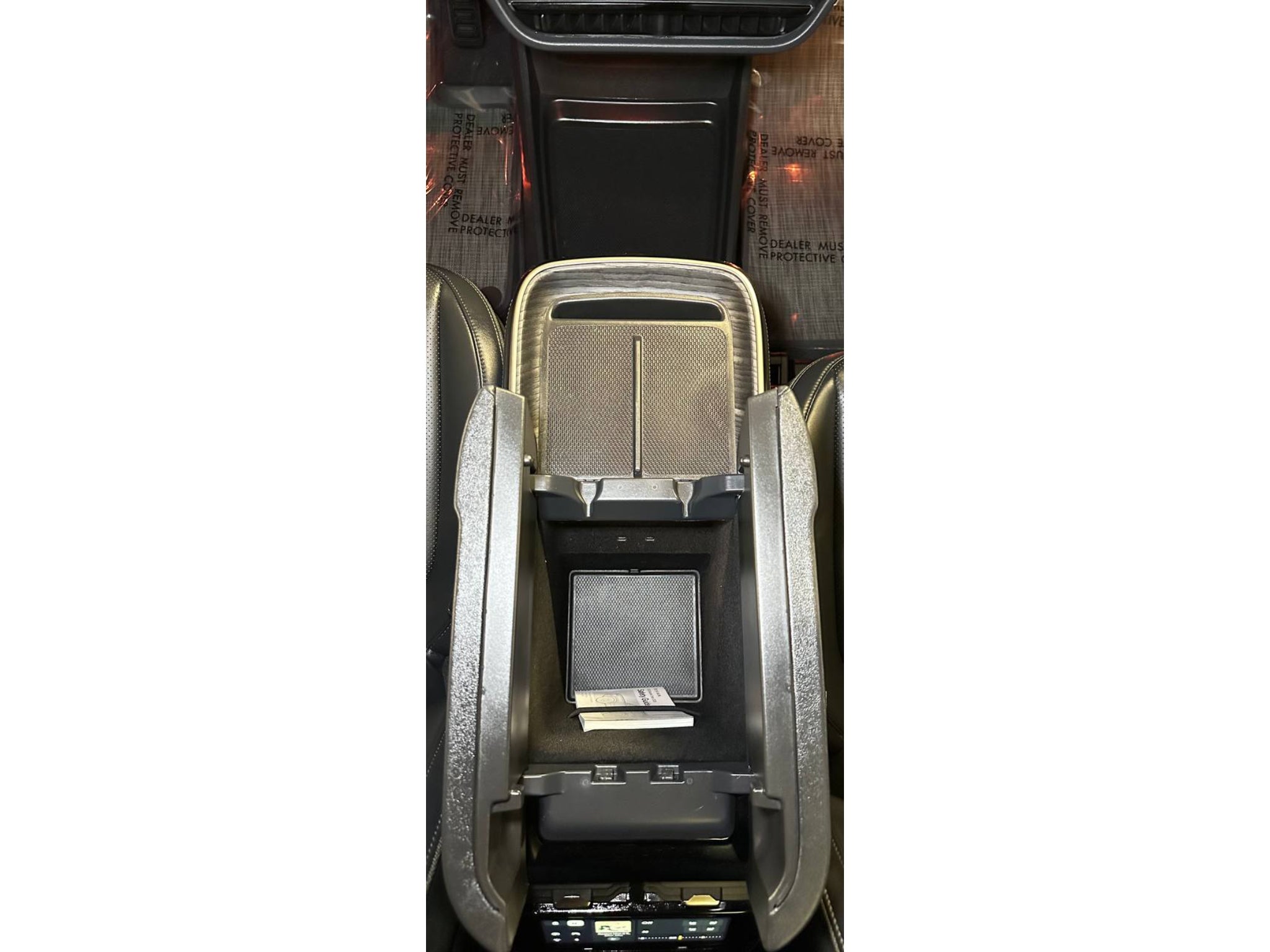 2026 Rivian R1S PREFORMANCE DUAL LARGE Adventure