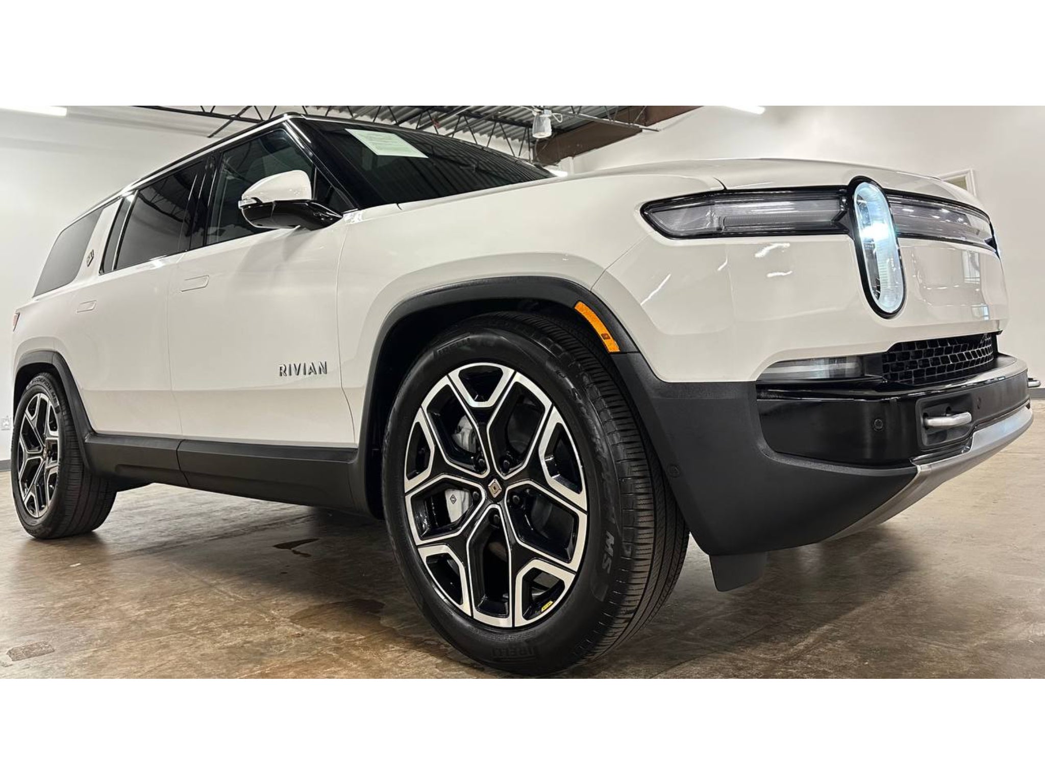 2026 Rivian R1S PREFORMANCE DUAL LARGE Adventure