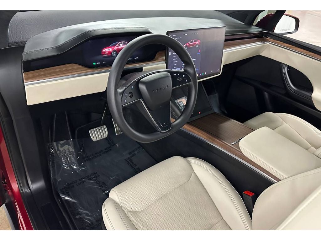 2025 Tesla Model X Base