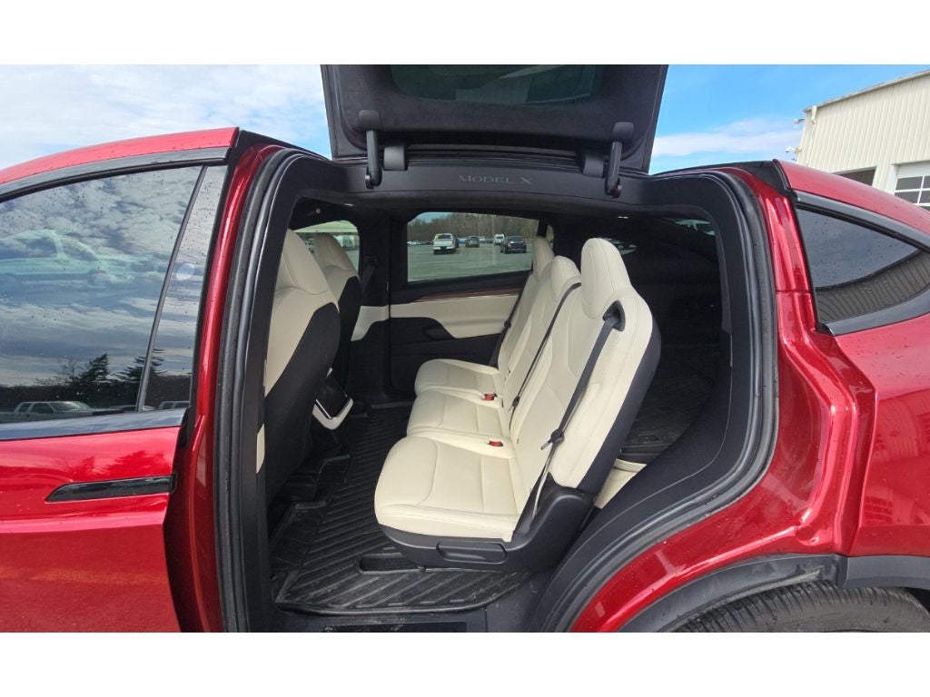 2025 Tesla Model X Base