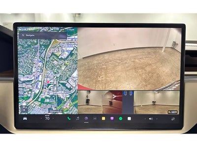 2025 Tesla Model X Base