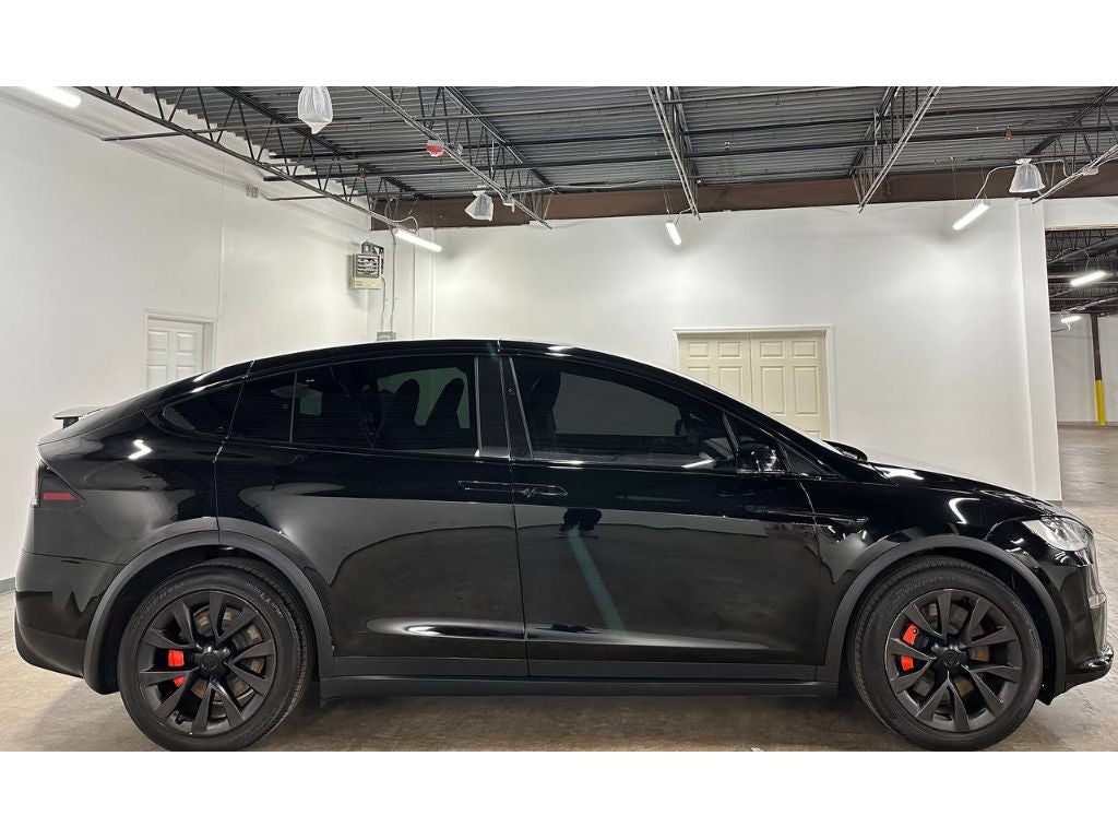 2022 Tesla Model X Base