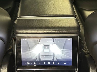 2022 Tesla Model X Base