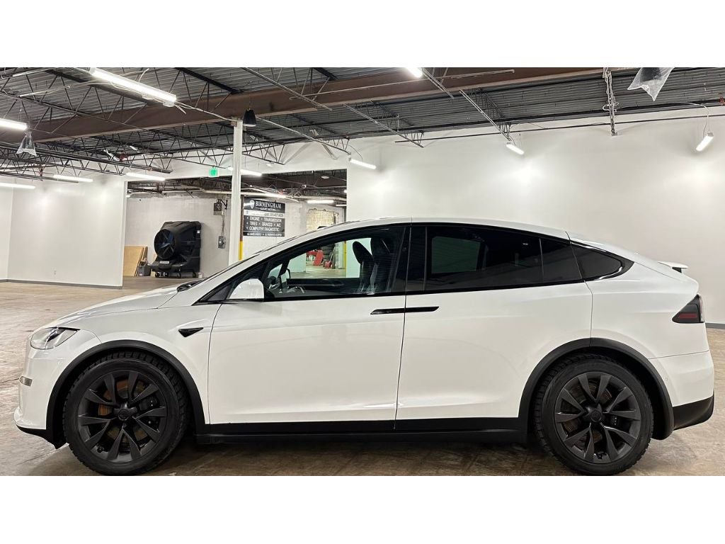 2022 Tesla Model X Plaid