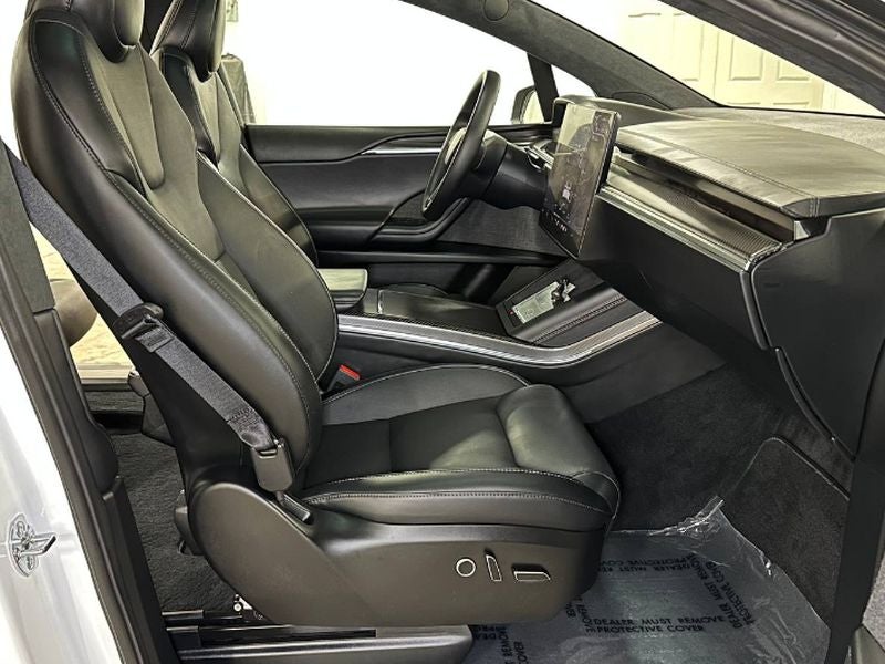 2026 Tesla Model X Plaid