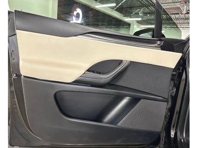 2024 Tesla Model X Plaid