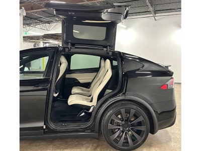 2022 Tesla Model X Plaid