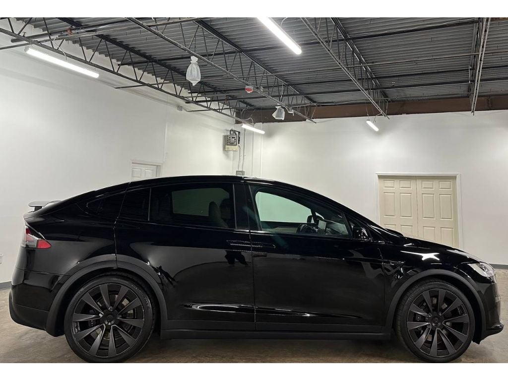 2022 Tesla Model X Plaid