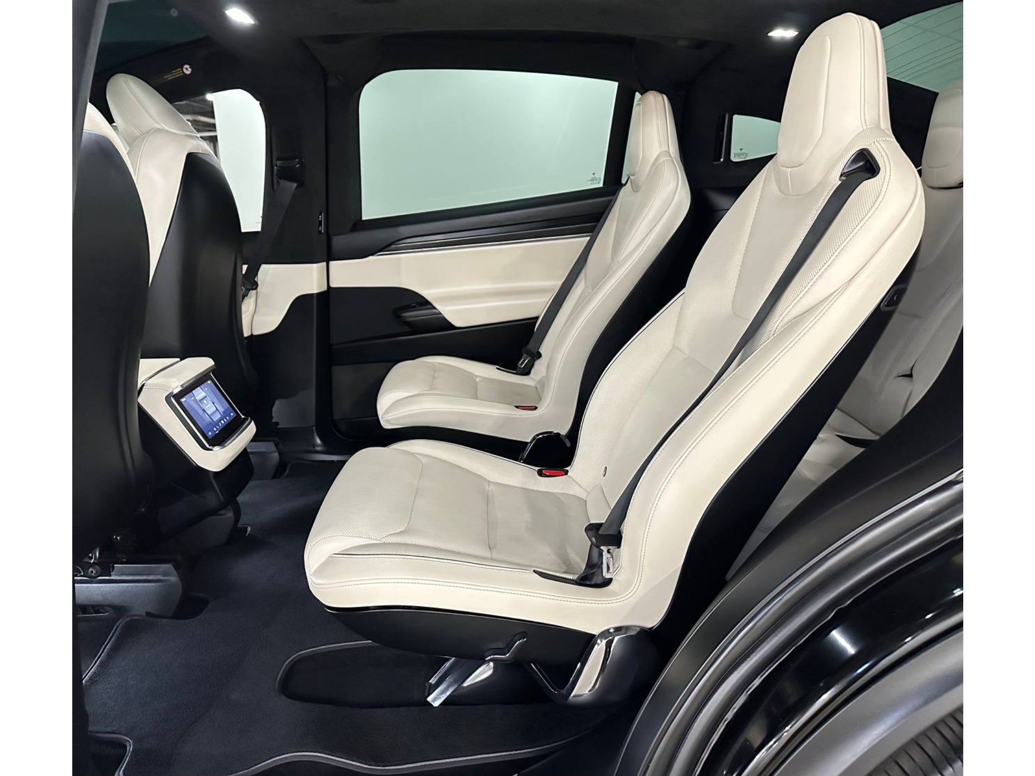 2022 Tesla Model X Plaid