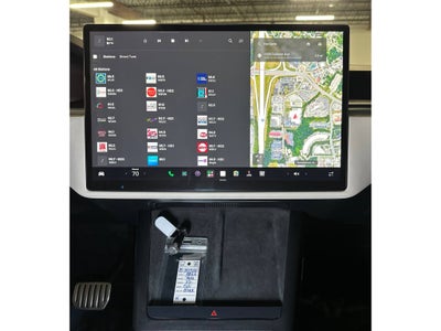 2022 Tesla Model X Plaid