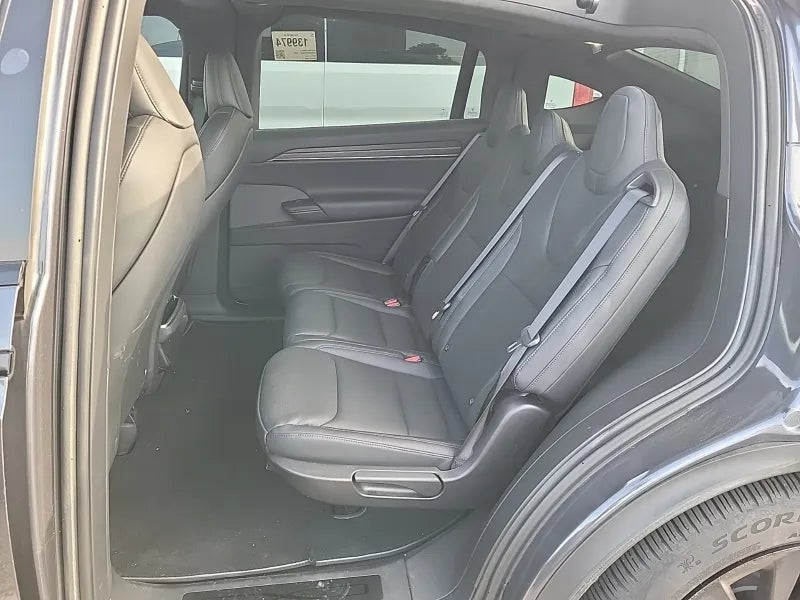2023 Tesla Model X Base