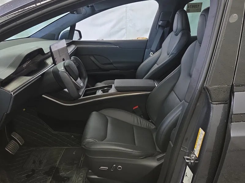 2023 Tesla Model X Base