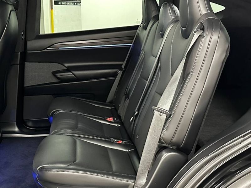 2026 Tesla Model X Base
