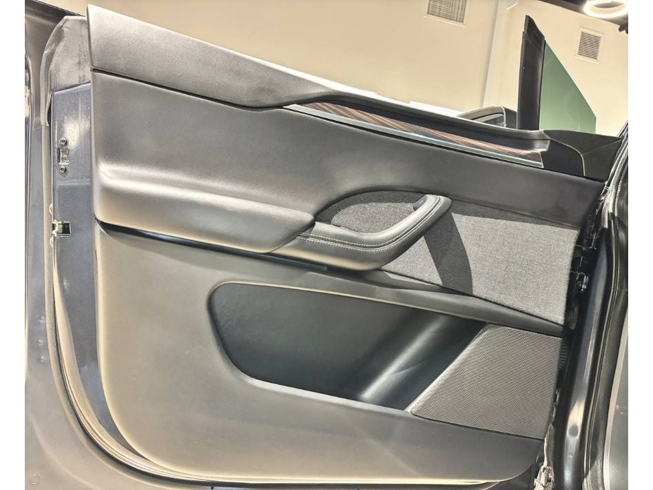 2024 Tesla Model X Base