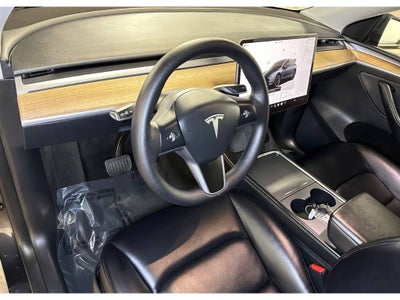 2024 Tesla Model Y Base