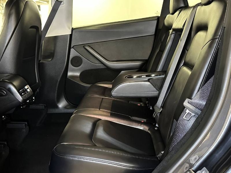 2024 Tesla Model Y Base