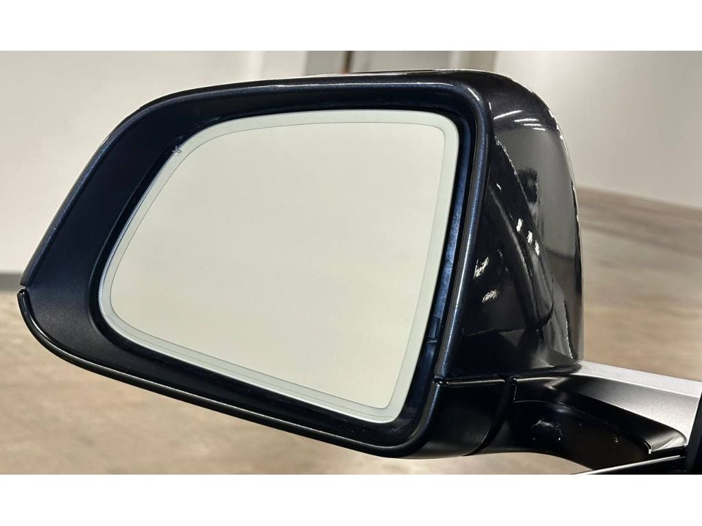 2024 Tesla Model Y Base