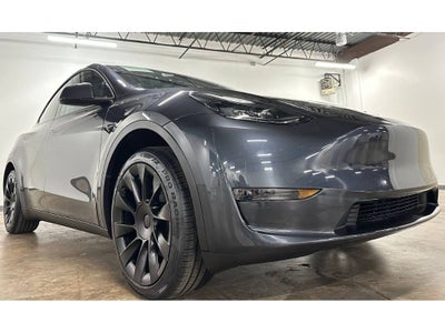 2024 Tesla Model Y Base