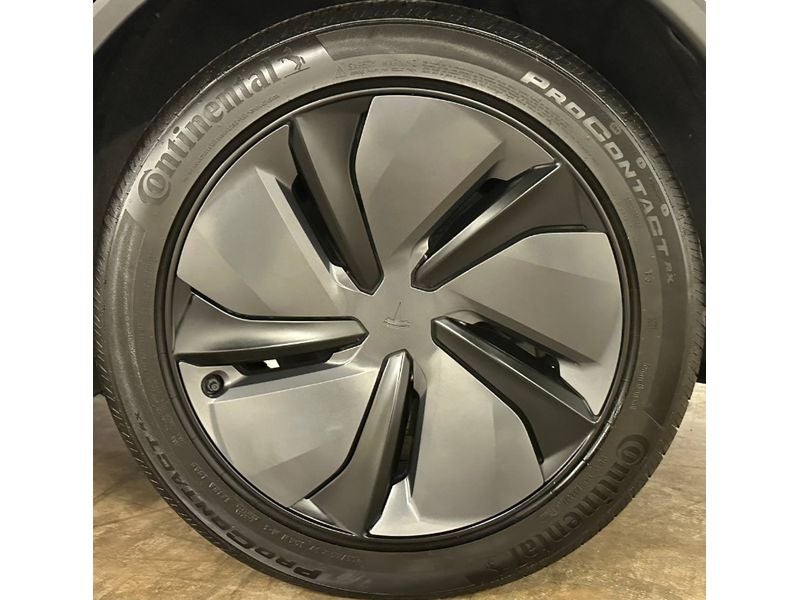 2026 Tesla Model Y Long Range