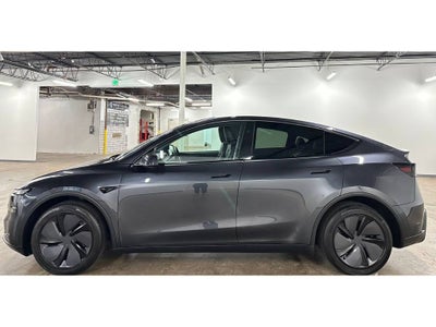 2026 Tesla Model Y Long Range