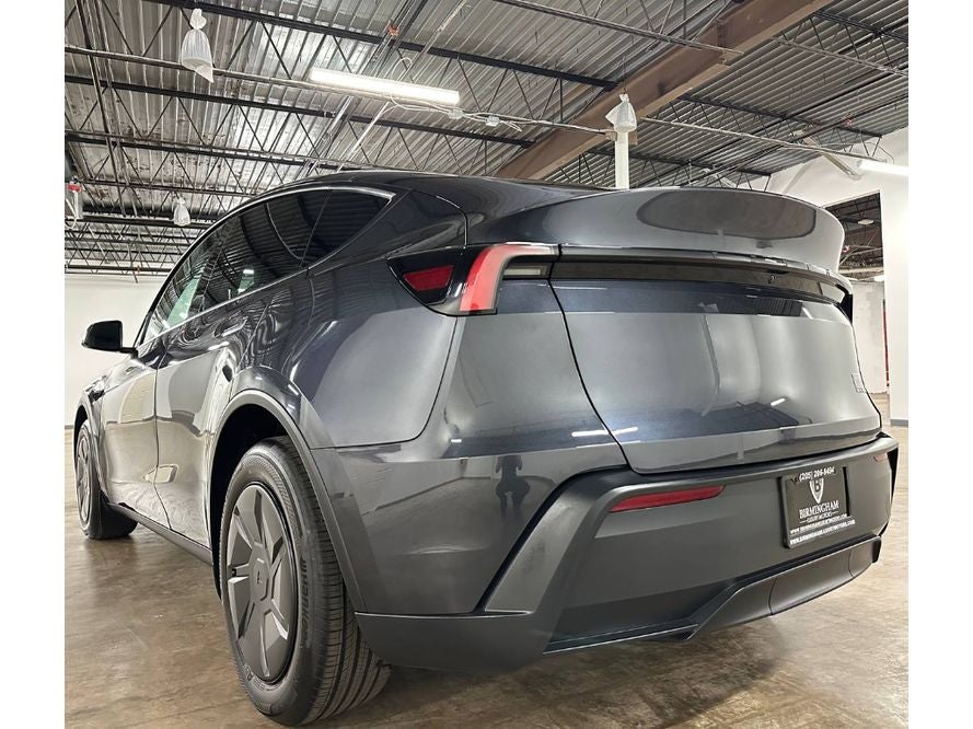 2026 Tesla Model Y Base