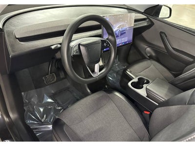2026 Tesla Model Y Base
