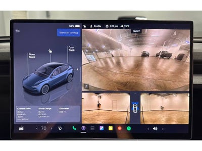 2026 Tesla Model Y Base