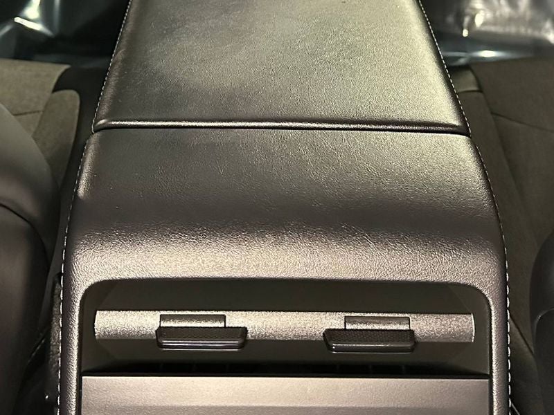 2026 Tesla Model Y Base