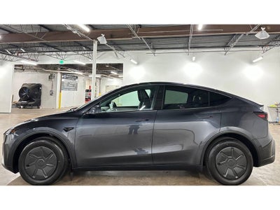 2026 Tesla Model Y Base