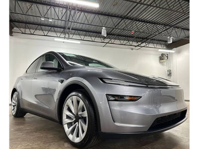 2026 Tesla Model Y Long Range