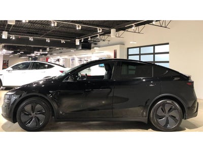 2026 Tesla Model Y Premium