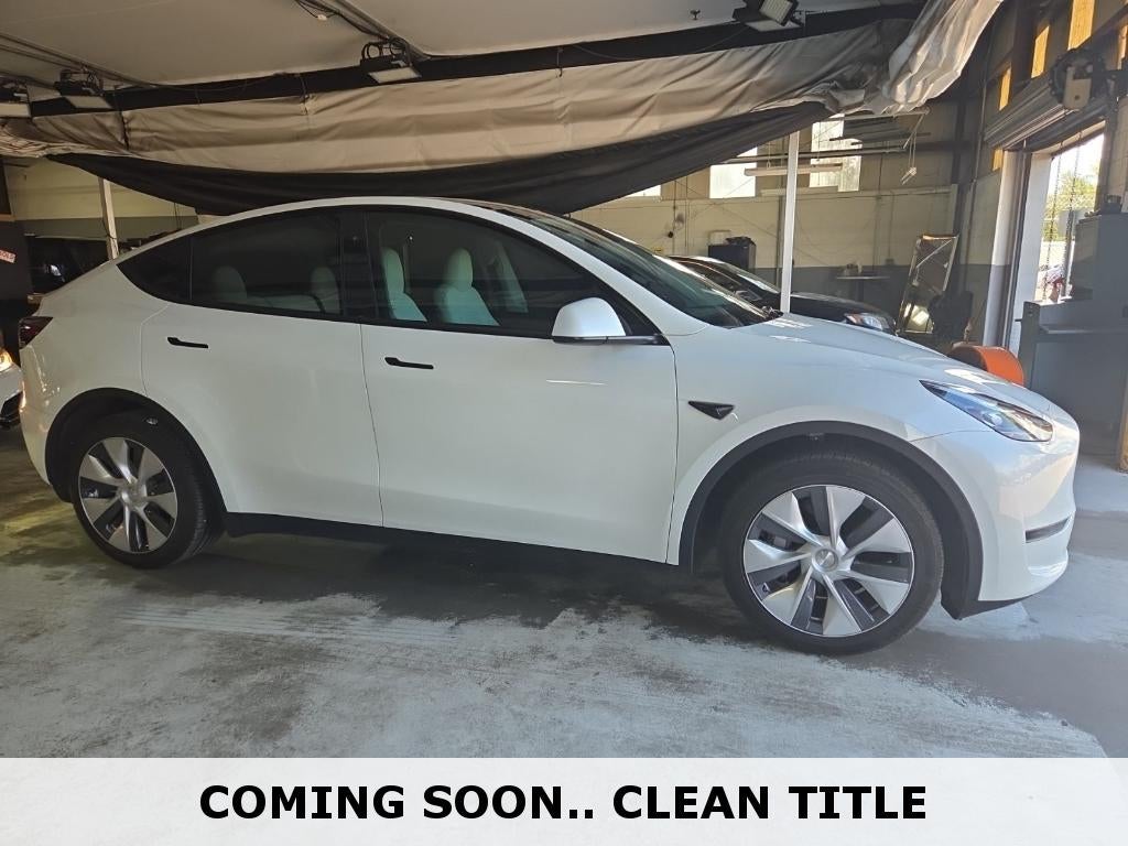 2023 Tesla Model Y Long Range