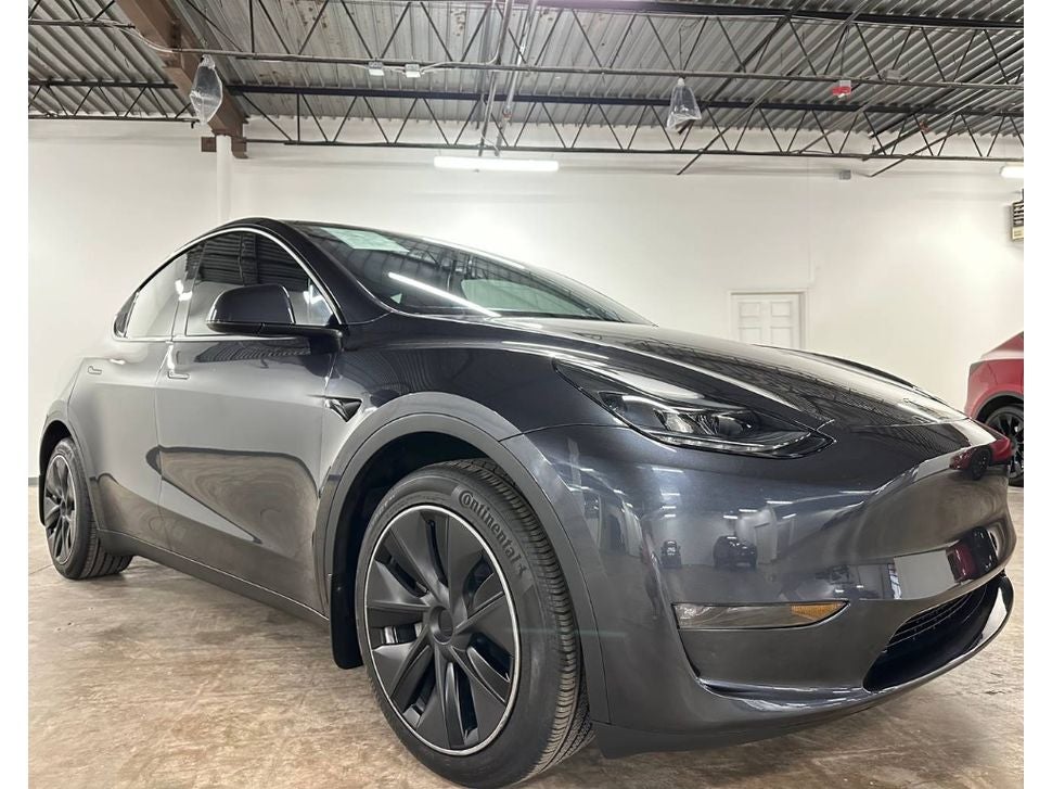 2025 Tesla Model Y Long Range