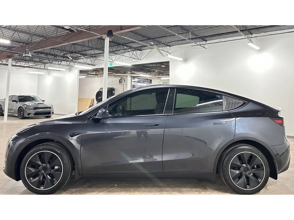 2025 Tesla Model Y Long Range