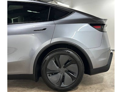 2026 Tesla Model Y Long Range