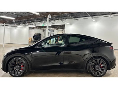 2023 Tesla Model Y Performance